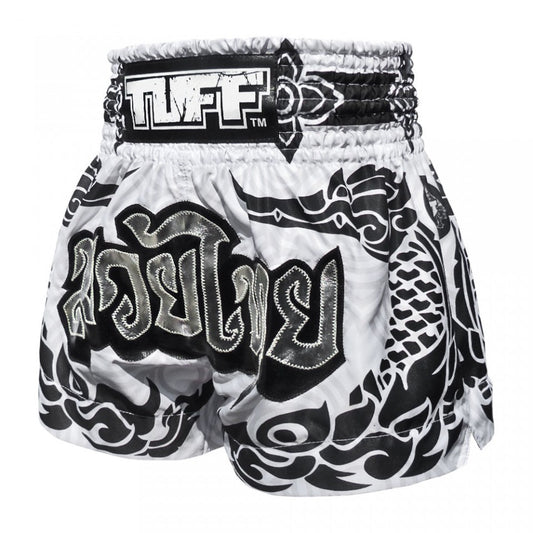 شورتات TUFF التقليدية من The Great Hongsa Muay Thai - أبيض