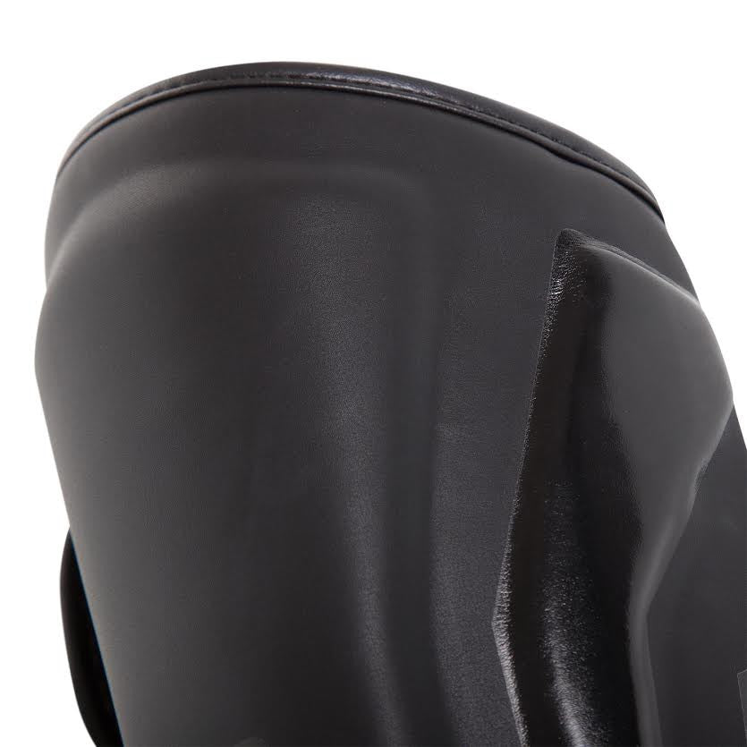Venum Muay Thai Stand Up Elite Shin Guards - Black/Black