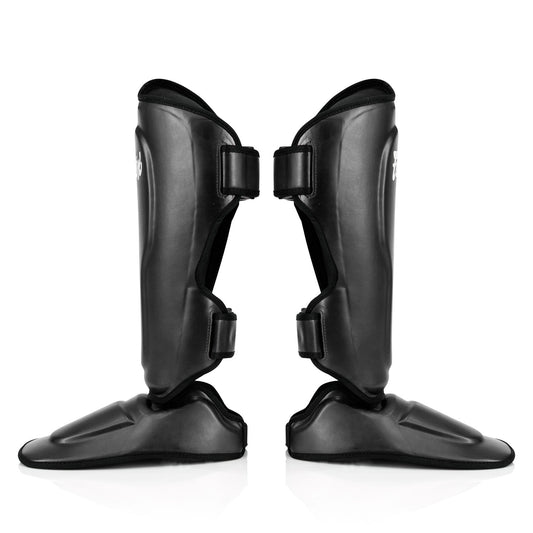 واقيات ساق الملاكمة التايلاندية Fairtex SP9 Ultra Ergo - أسود