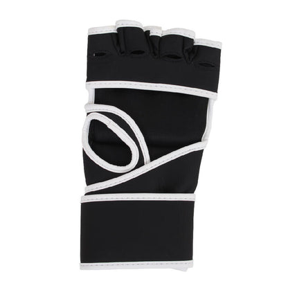 قفازات قتالية للتدريب من Bad Boy MMA بوزن 4 أونصة - بدون إبهام