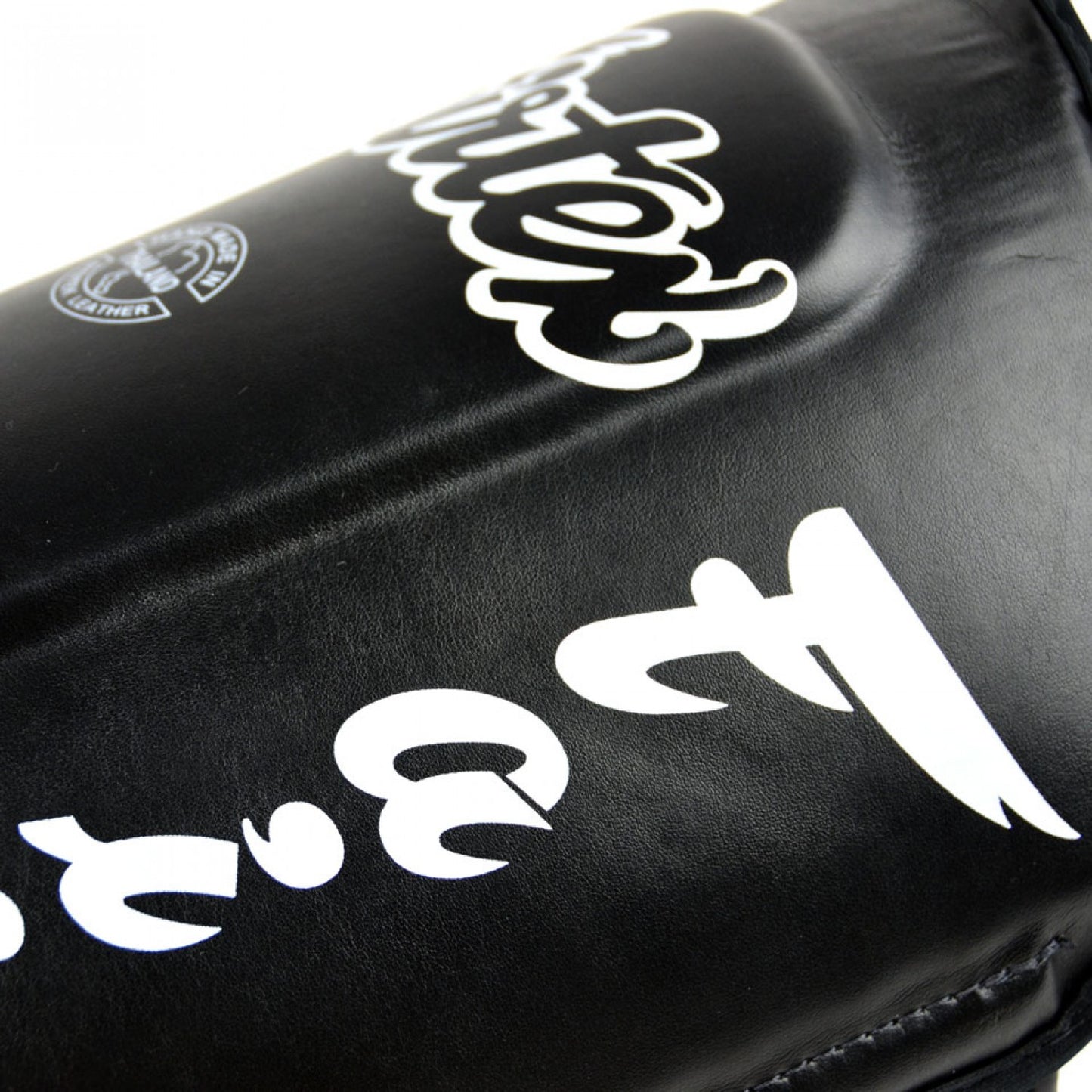 Fairtex SP7 Muay Thai Twister Detachable Shin Pads - Black