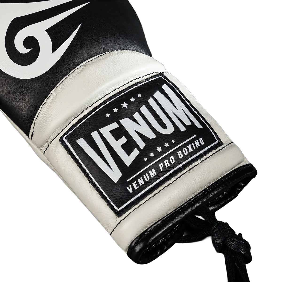 قفازات الملاكمة الاحترافية Venum Giant 2.0 Mike Tyson Pro مع أربطة