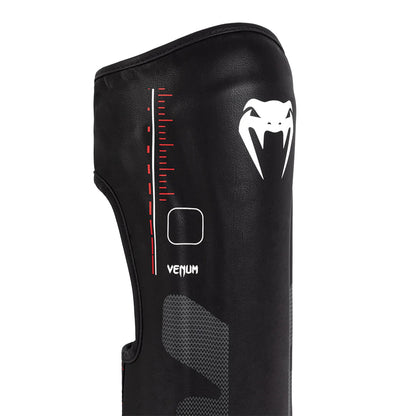 واقيات الساق Venum Tactical XT - أسود/أحمر ناري