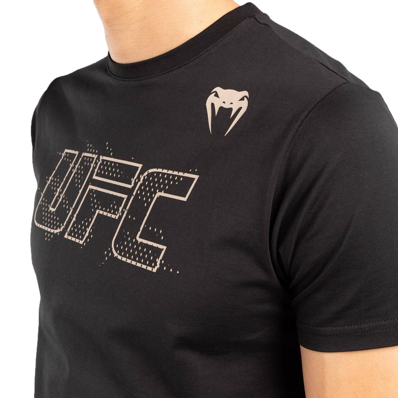 Venum x UFC Authentic Fight Week T Shirt - Black/Gold