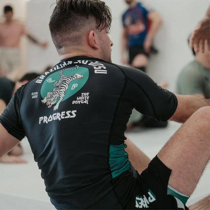 Progress Jiu Jitsu Bengal Hybrid No Gi Rash Guard - Black/Green