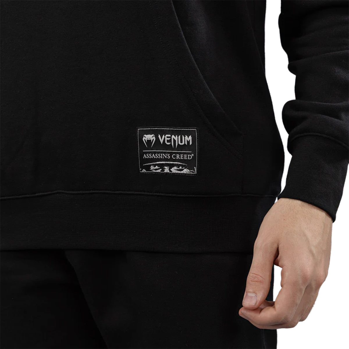 Venum x Assassin's Creed Shadows Hoodie - Black