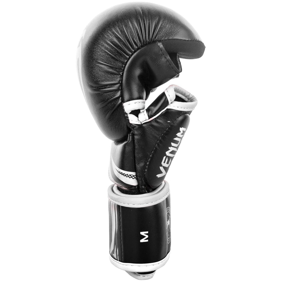 قفازات التدريب Venum MMA Challenger 7oz - أسود/أبيض